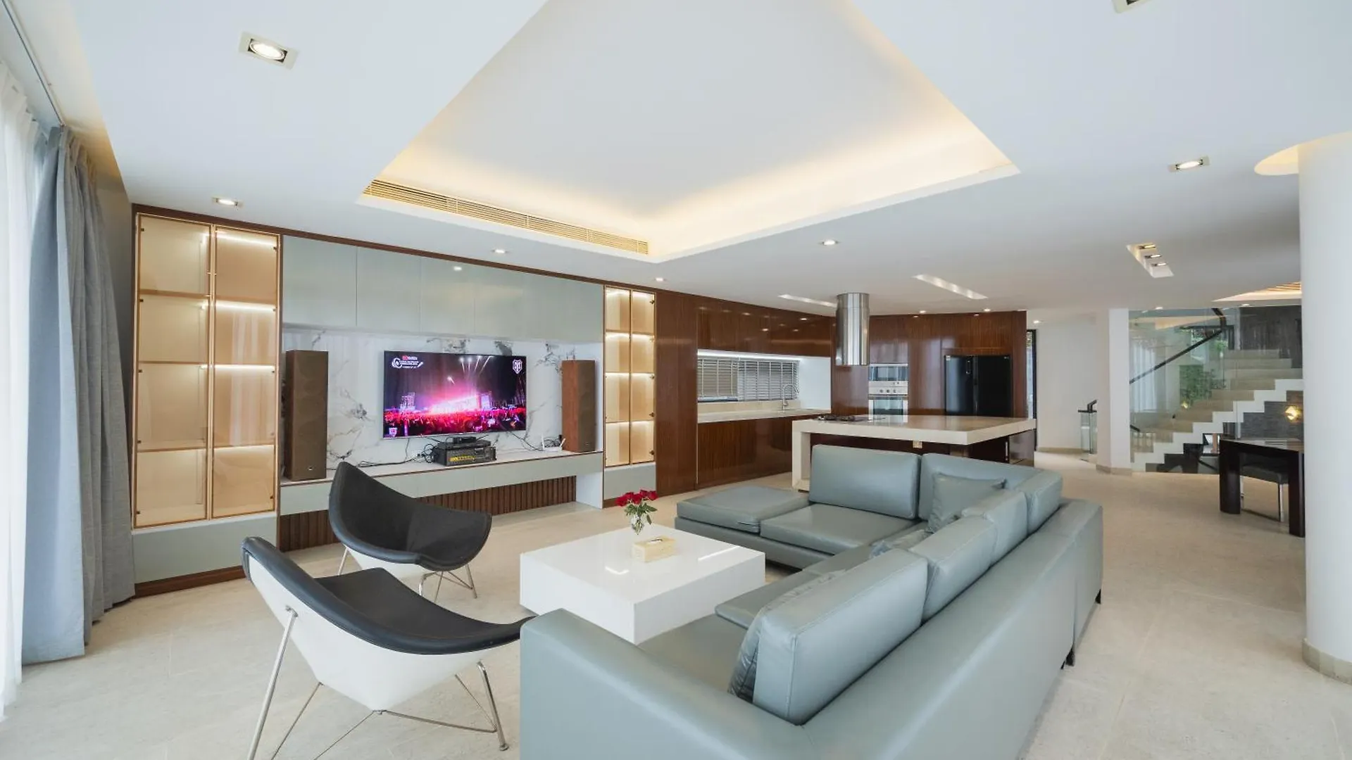 Villa Del Sol Нячанг